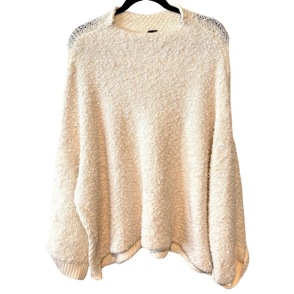Free People Ivory Nubbly Textured Oversized Mock Turtleneck Sweater in Size S‎